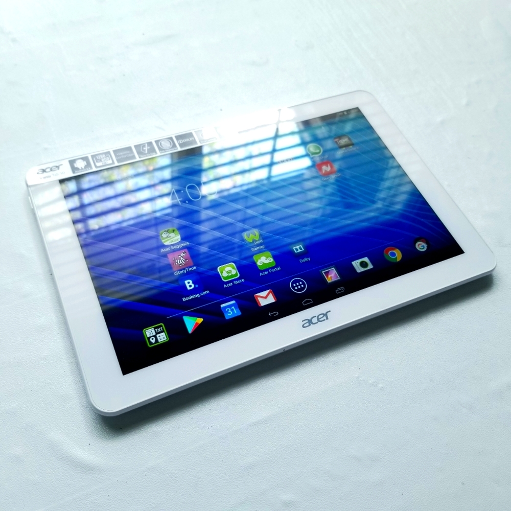 Acer Iconia Tab 10 Tablet Aluminum Body white NIB